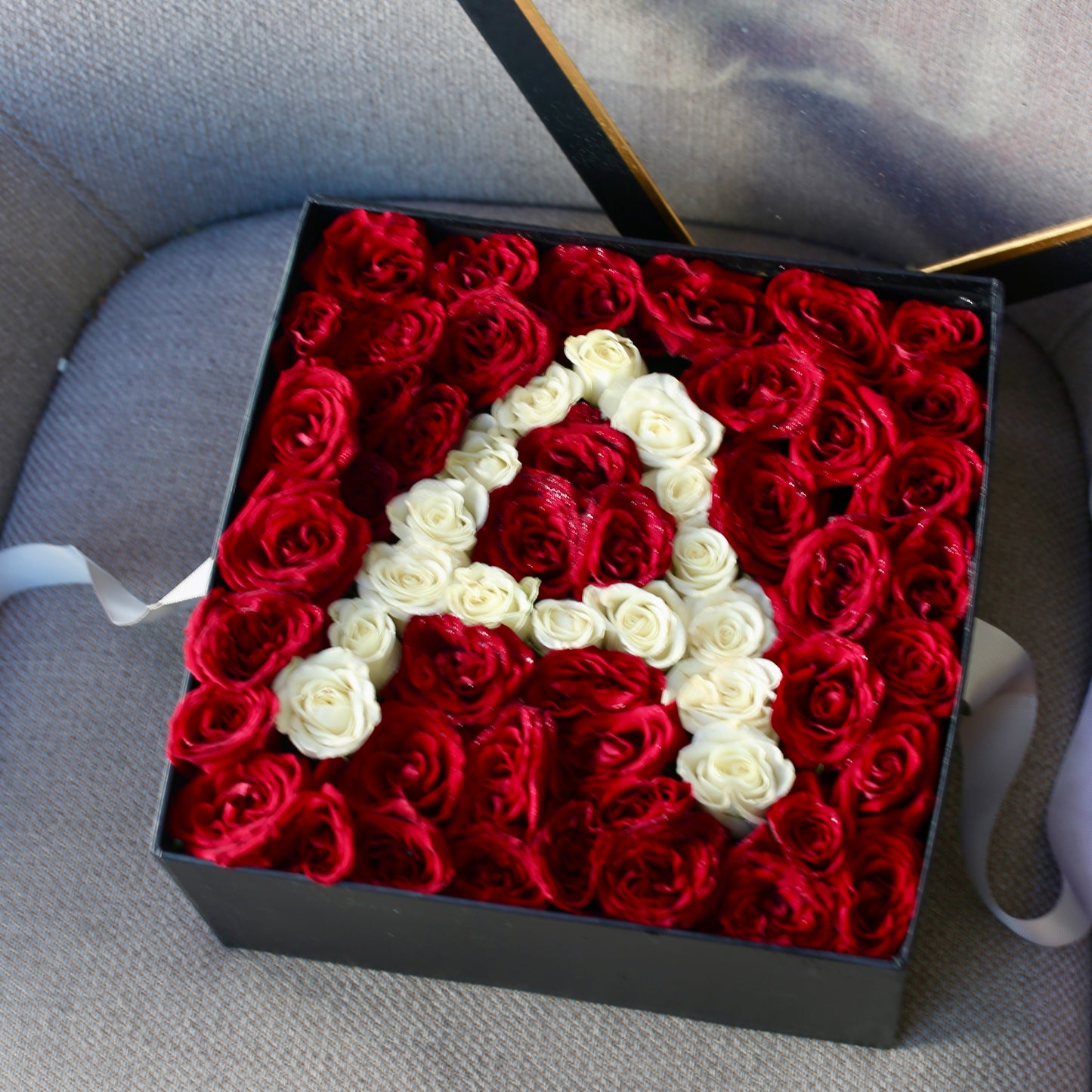 Flower Initial - Los Angeles Florist - Pink Clover