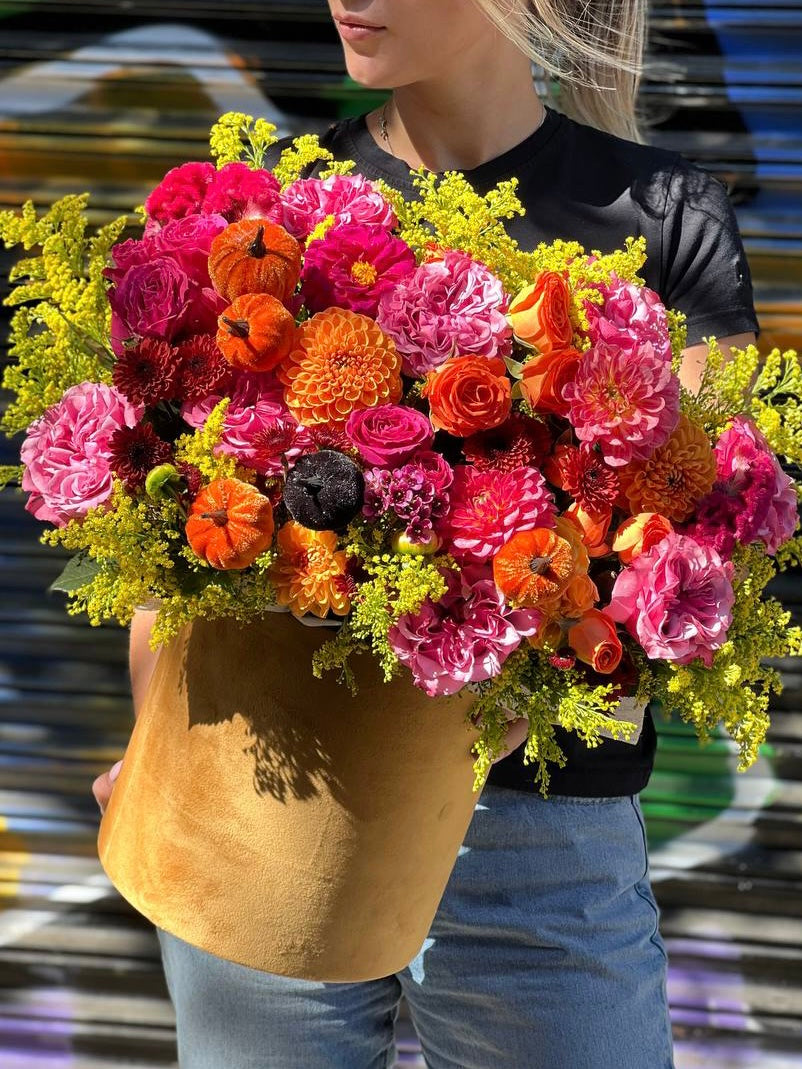 Pumpkin Box - Los Angeles Florist - Pink Clover