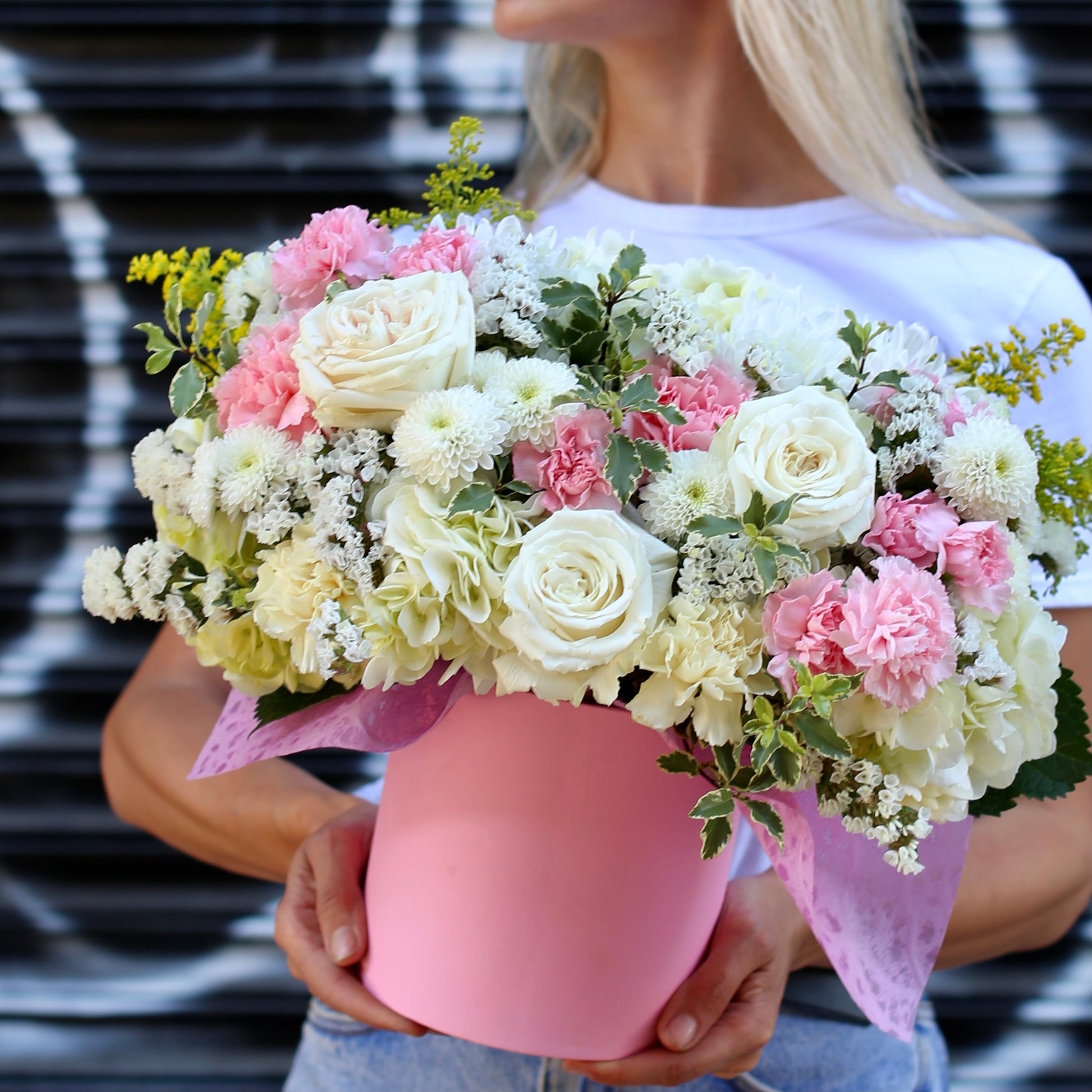 Hemena - Los Angeles Florist - Pink Clover