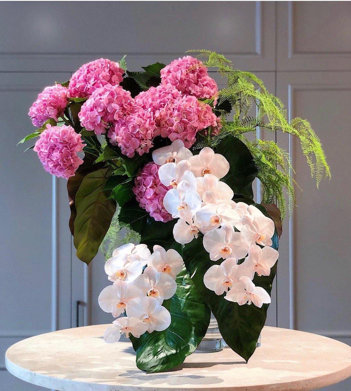 Floral for corporate clients: how it works | Los Angeles Florist - Pink Clover