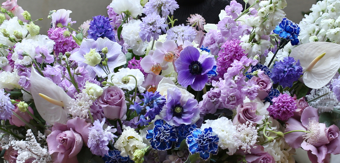 How Many Types of Flowers Are There?