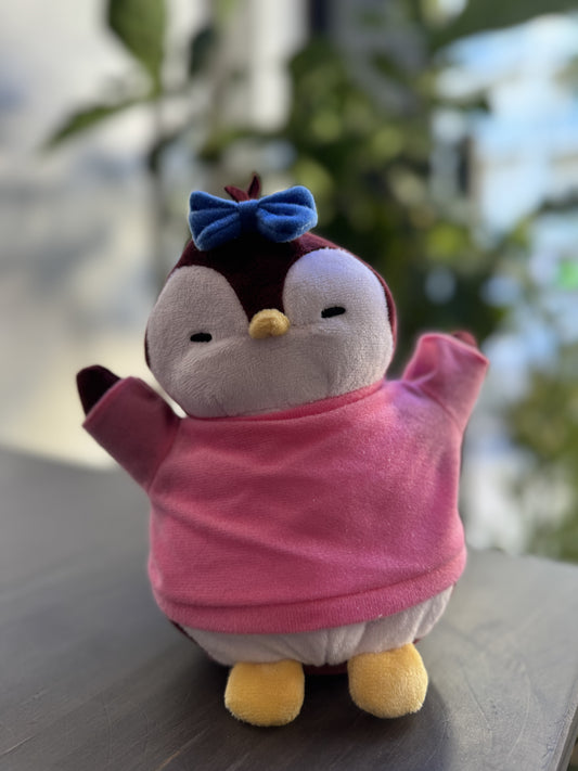 Lovely Penguin - Los Angeles Florist - Pink Clover