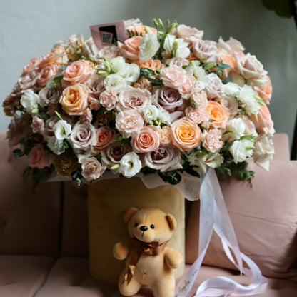 Peach Paradise - Los Angeles Florist - Pink Clover