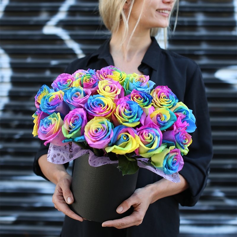 Bouquet of fresh Rainbow Roses in gift box - Los Angeles Florist - Pink Clover