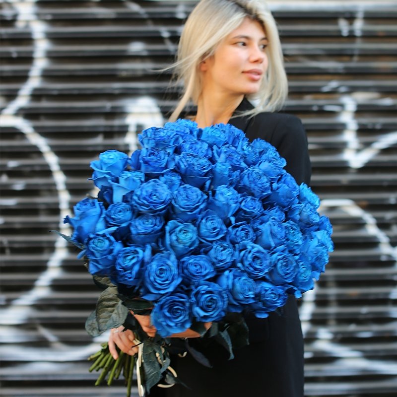 Diamond Bouquet of fresh Blue Roses - Los Angeles Florist - Pink Clover