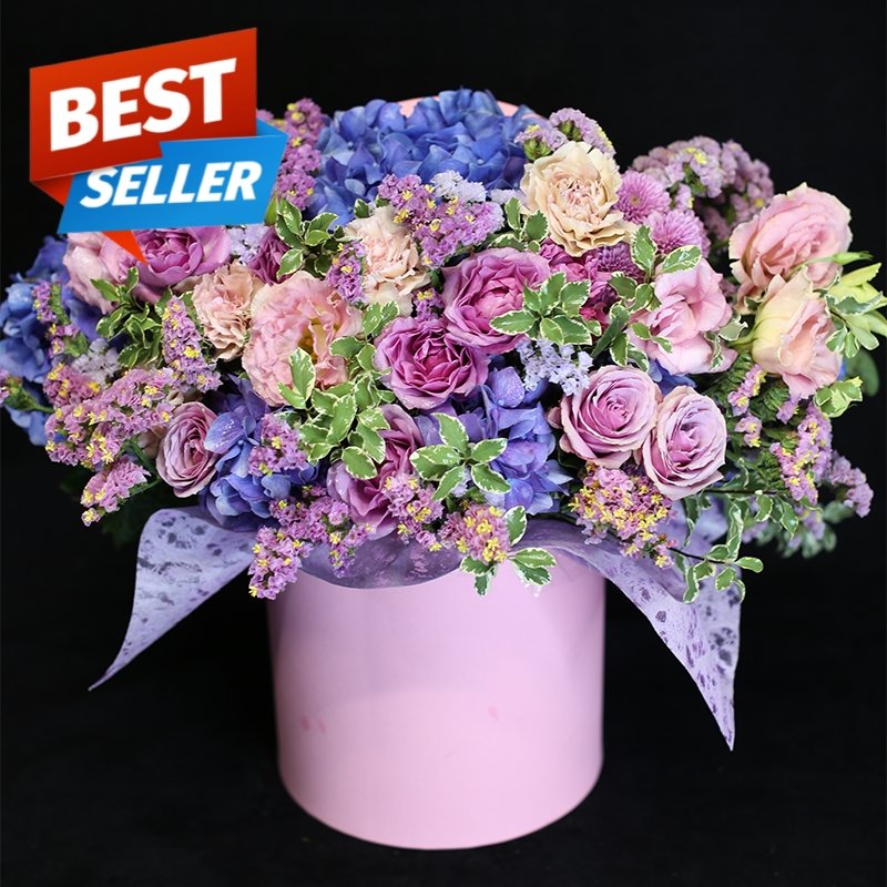 Floral arrangement in a pink box - Los Angeles Florist - Pink Clover