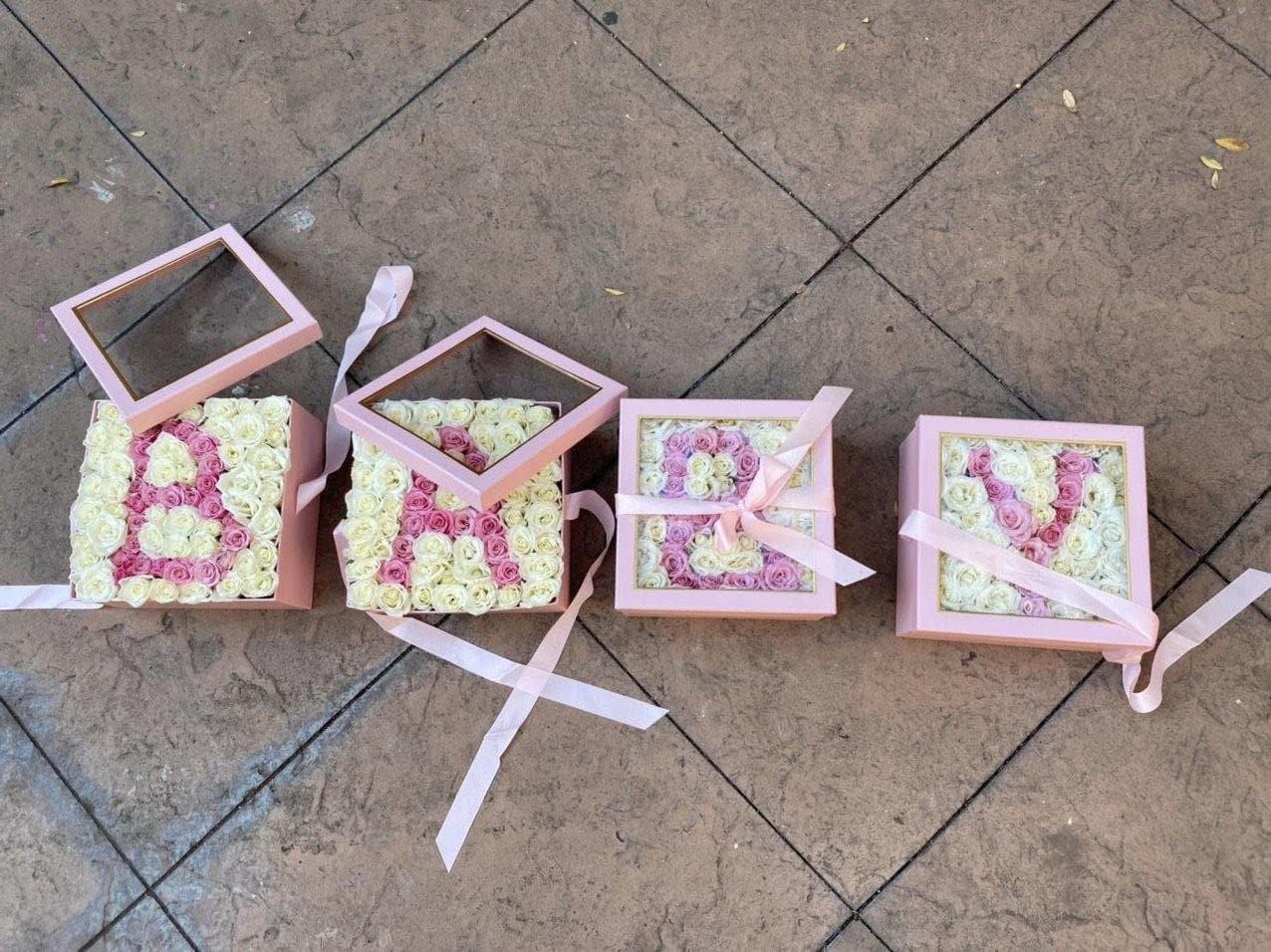 Flower box with your initials of your choice - Los Angeles Florist - Pink Clover