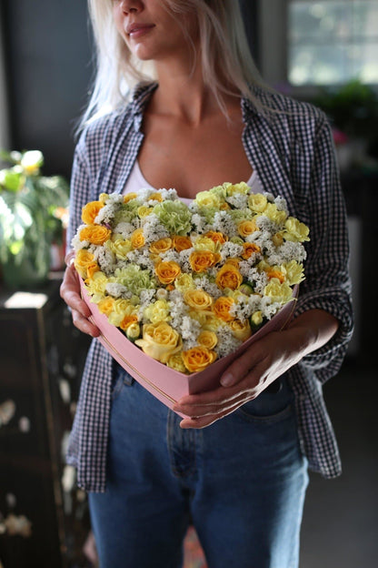 Flowers in heart box - Los Angeles Florist - Pink Clover