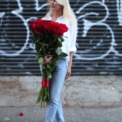 Hot Stunning Long Stemmed Red Roses - Los Angeles Florist - Pink Clover