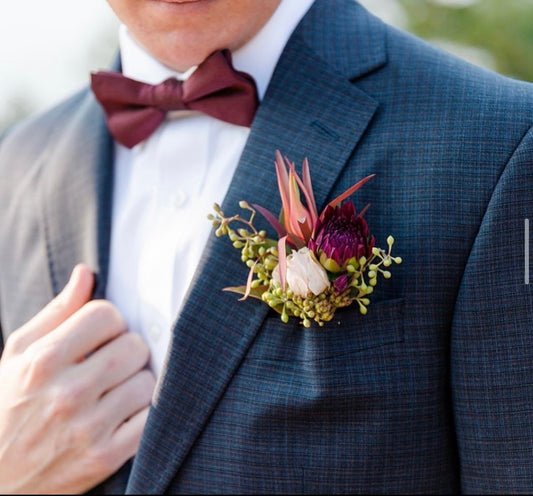 Boutonniere - Los Angeles Florist - Pink Clover