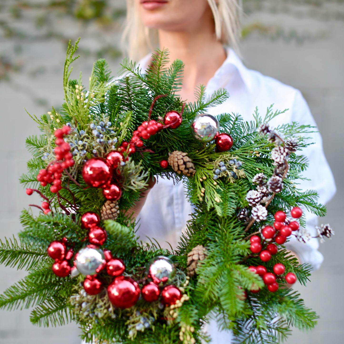 Christmas Wreath - Los Angeles Florist - Pink Clover