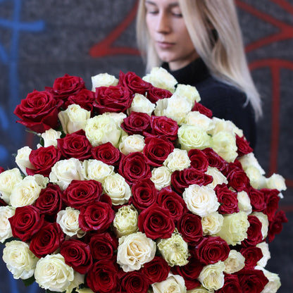 100 Roses