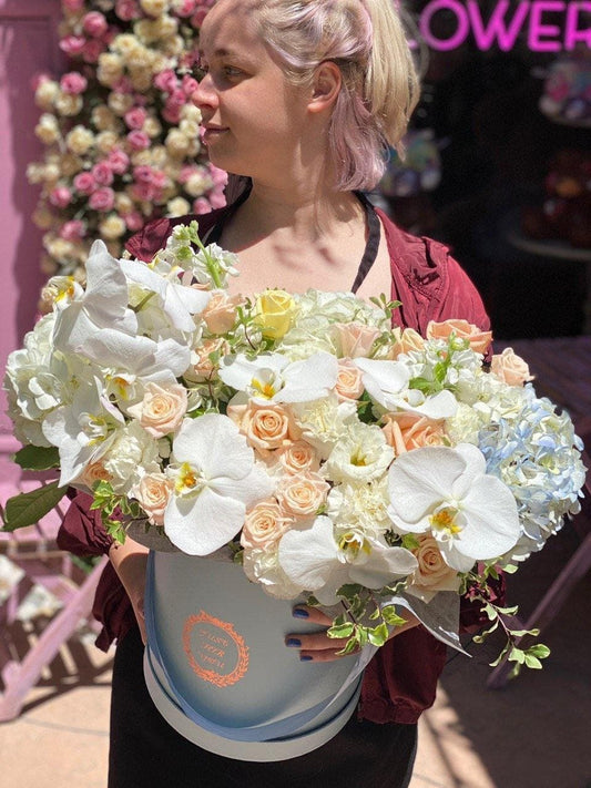 Lorena - Los Angeles Florist - Pink Clover