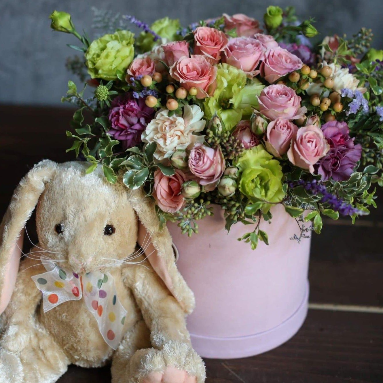 Lori(Arrangement with mix of flowers) - Los Angeles Florist - Pink Clover