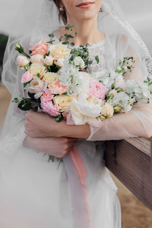 Sally(Bride bouquet) - Los Angeles Florist - Pink Clover